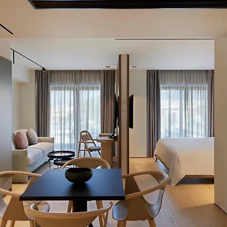 Dusit Suites Hotel