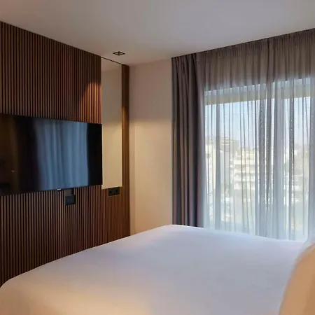 Dusit Suites