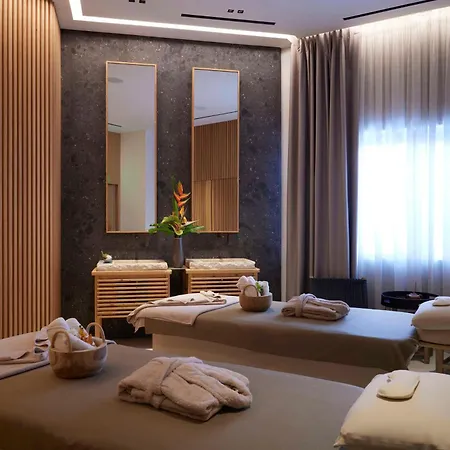 Dusit Suites Hotel